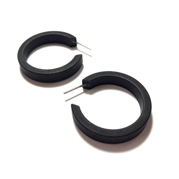 Frosted Vintage Lucite Classic Hoop Black Earrings - Picture 2 of 6